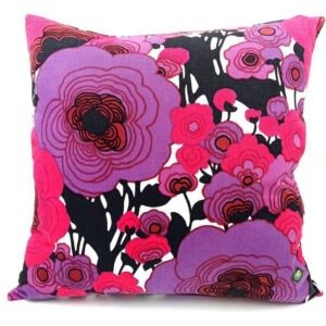 "The Mary Quant" Sustainable Cushion